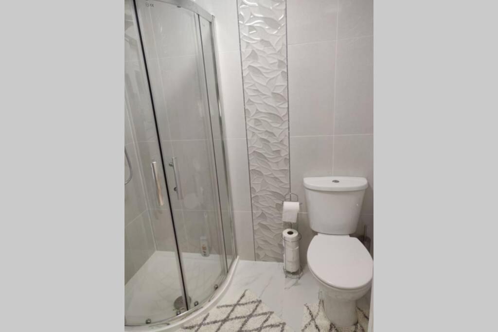 Luxury Apartment In Birmingham With Free Parking. Exteriör bild