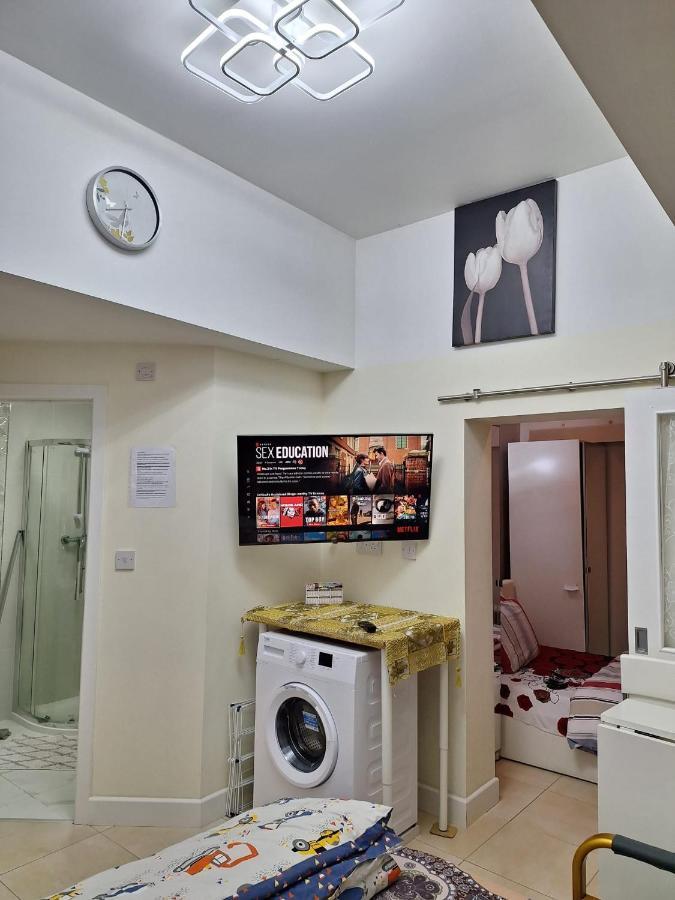Luxury Apartment In Birmingham With Free Parking. Exteriör bild